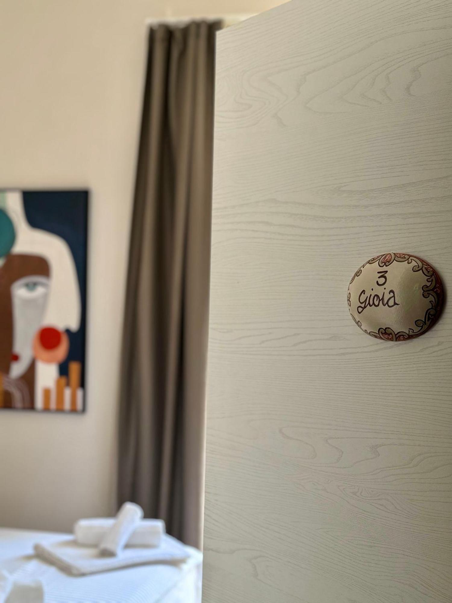 Home To Salerno B&B מראה חיצוני תמונה