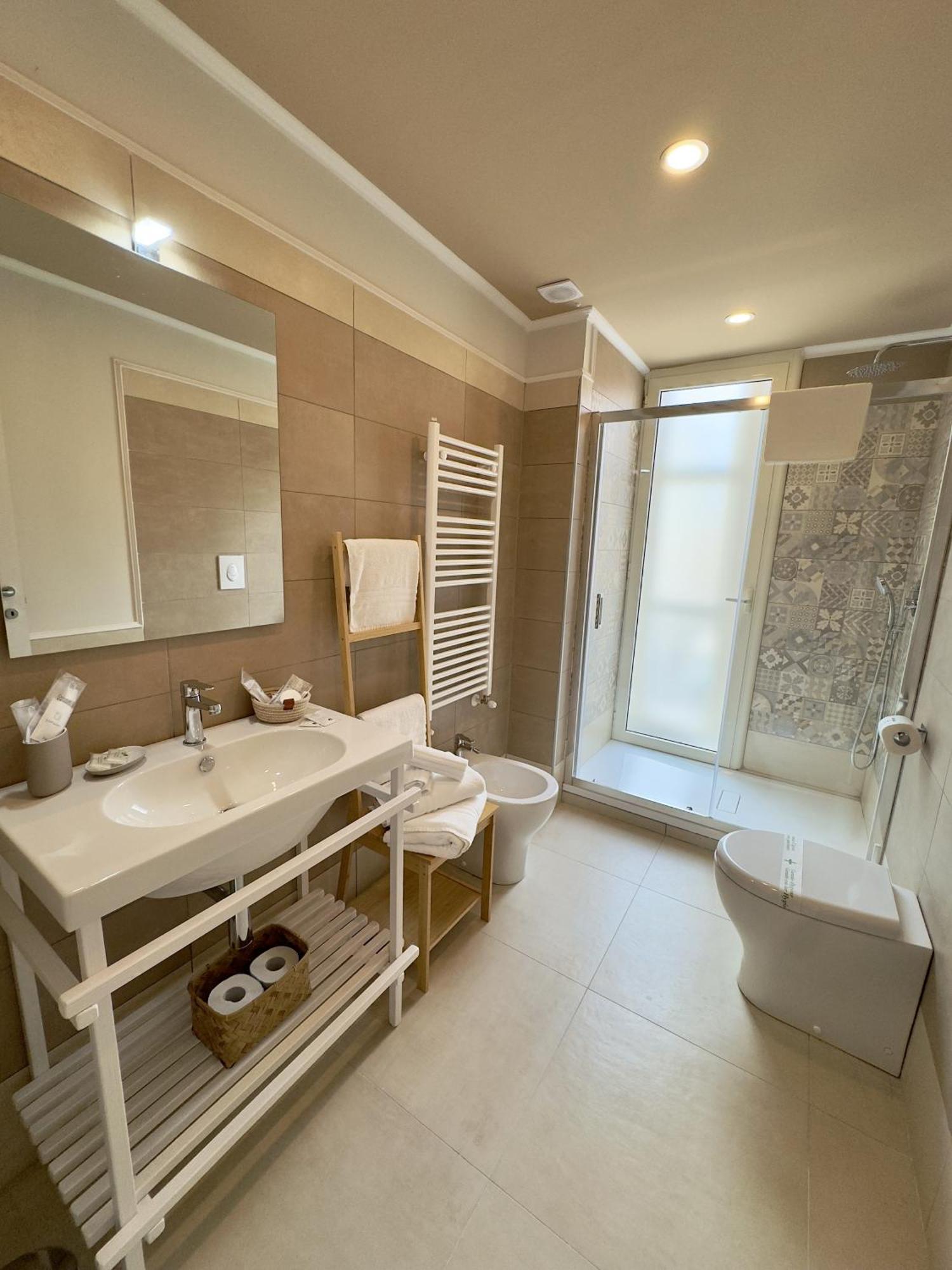 Home To Salerno B&B מראה חיצוני תמונה